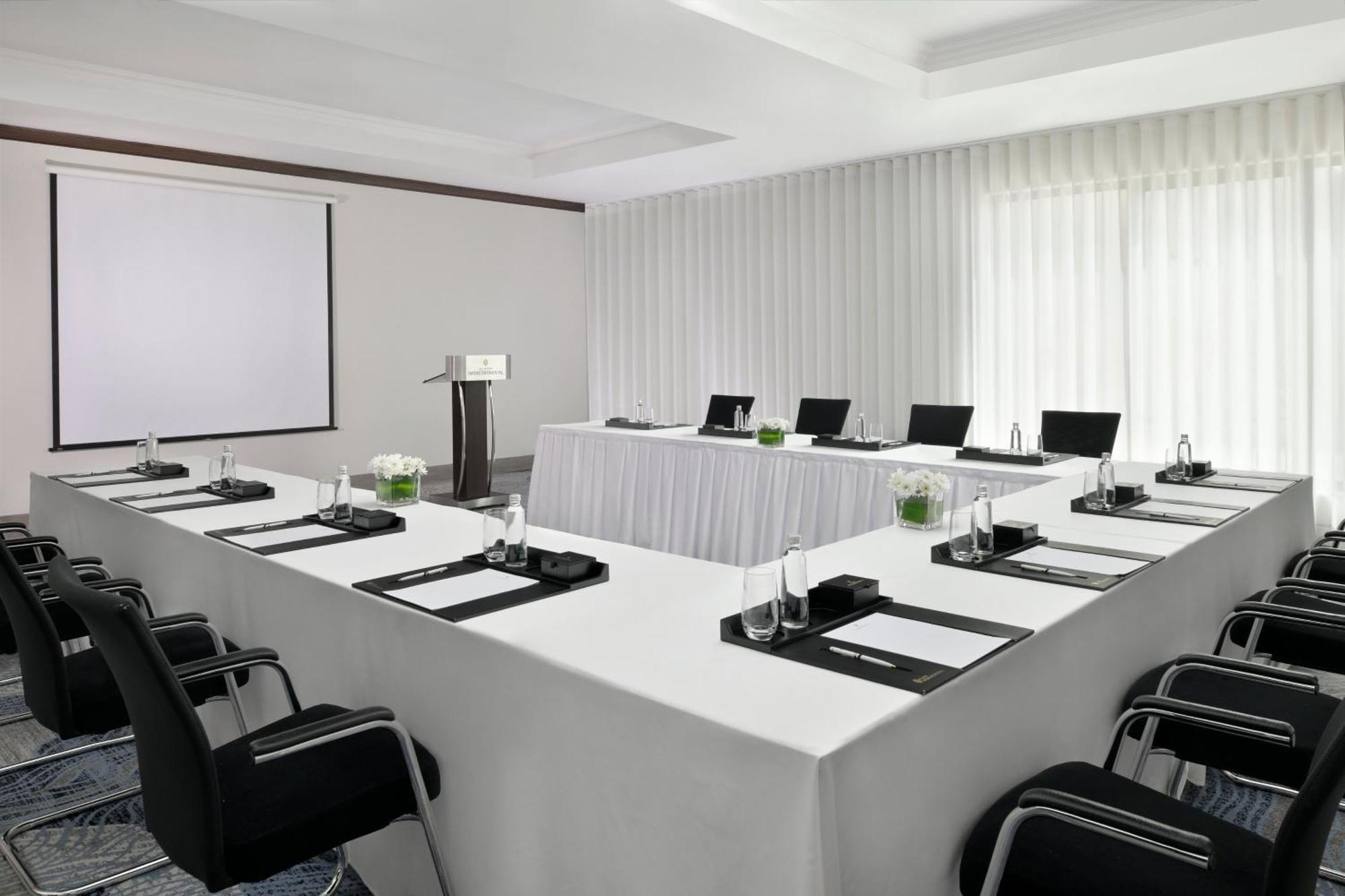 Hotel Al Ahsa Intercontinental By Ihg à Al-Hassa Extérieur photo